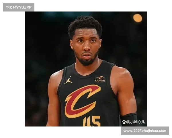 骑士米切尔体能亮红灯,背靠背出战38分钟引担忧 骑士米切尔体能亮红灯,背靠背出战38分钟引担忧